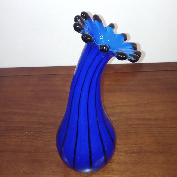 Blue/Black Flower Shaped Vase by Eastern - Picture 3 of 4